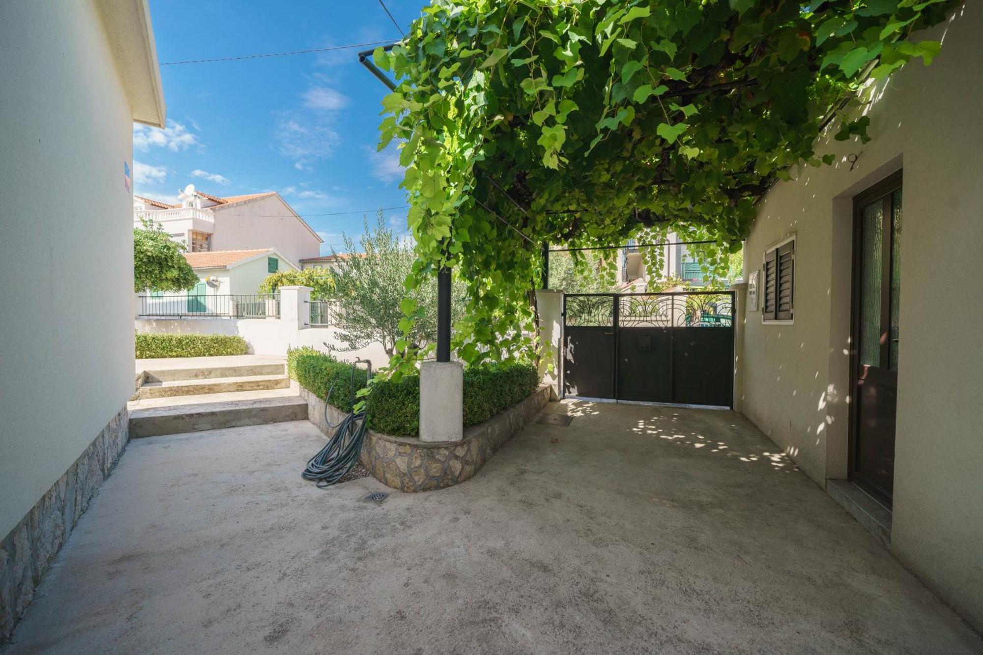 Holiday Home Oliva Vodice Dış mekan fotoğraf