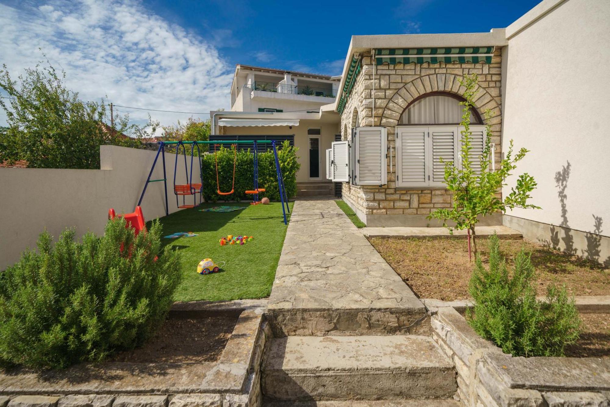 Holiday Home Oliva Vodice Dış mekan fotoğraf